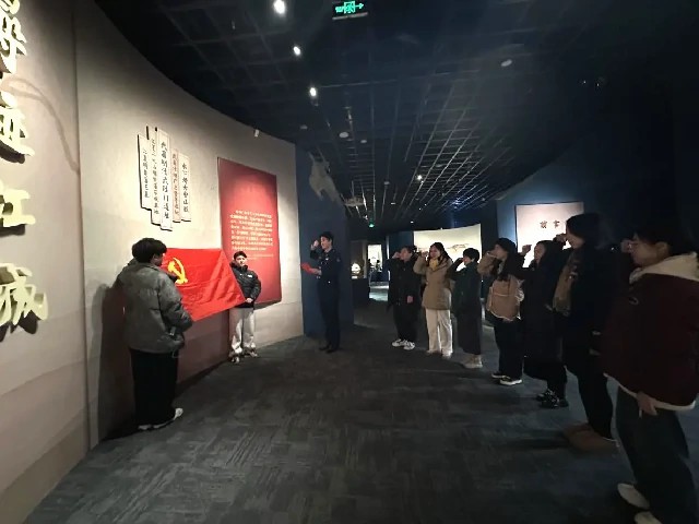 查看图片