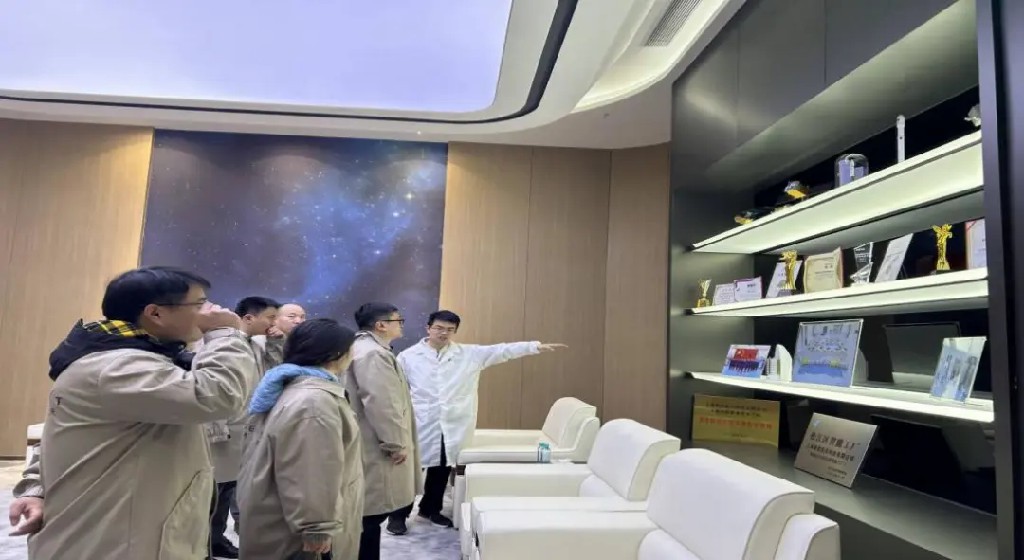 查看图片